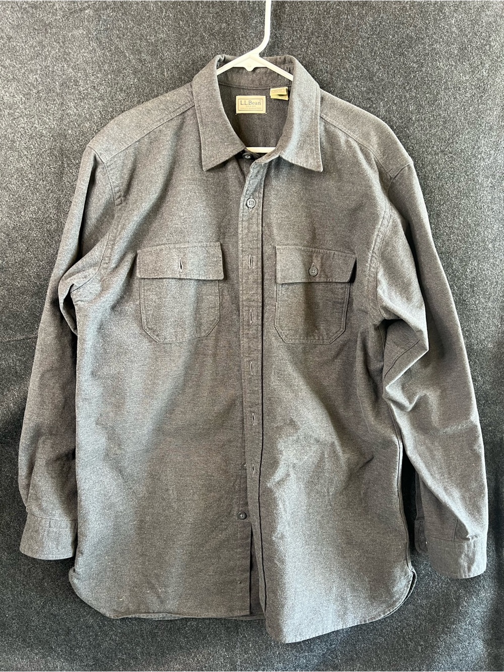 Vintage L.L. Bean Chamois Flannel Gray Shirt Men’s Size L Tall Traditional Fit